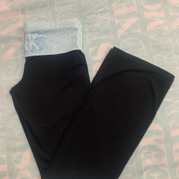 NWOT PINK Bling Yoga Pants Sz L - Picture 2 of 5